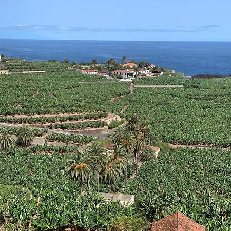 Lucero Del Alba アパート